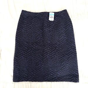 NWT- J McLaughlin Textured Navy Pencil Skirt